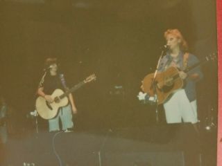 Indigo Girls 1991 Great Woods Theatre Set Of Photographs Amy Ray Boots