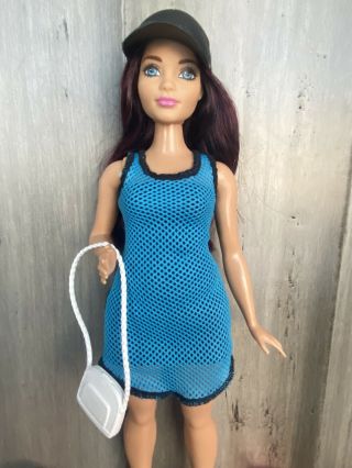 Barbie Doll Fashionistas So Sporty 38 Curvy With Outfits 3