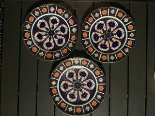 Set Of 3 Royal Crown Derby Old Imari 9” Salad Plates Scalloped 1st Quality