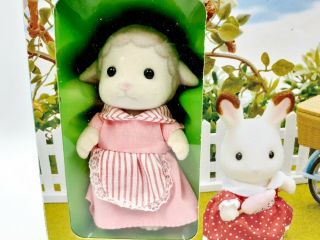 Sylvanian Families Boxed Dolly’s Candy floss 2