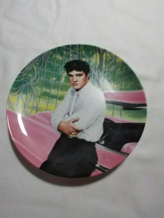 Elvis Presley Plate 1 " Elvis At The Gates Of Graceland " 1988