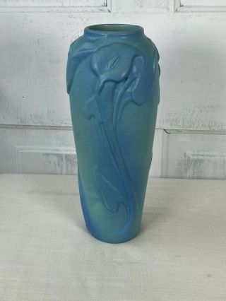 Van Briggle Pottery Vase W/ Daffodils Ming Blue Green Turquoise 9.  5 " T V2 2002