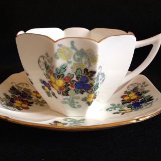 Shelley Queen Anne Fruit Tea Cup And Saucer