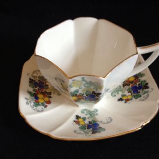 Shelley Queen Anne Fruit Tea Cup And Saucer 3