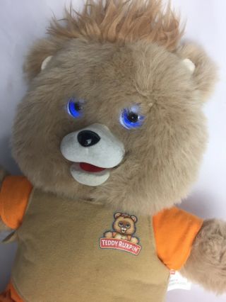 Teddy Ruxpin Bear Doll Plush Talking Bear Storytelling 2