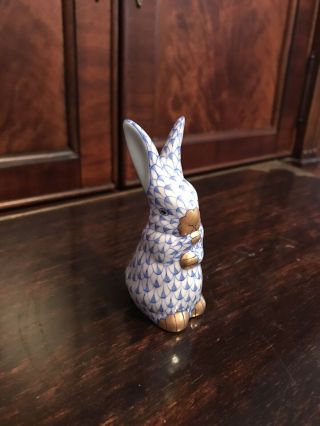 Herend Hungary Porcelain Blue Fishnet Bunny Rabbit 45338