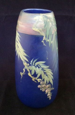 Stunning Weller Hudson Blue Decorated Vase 8.  75 "