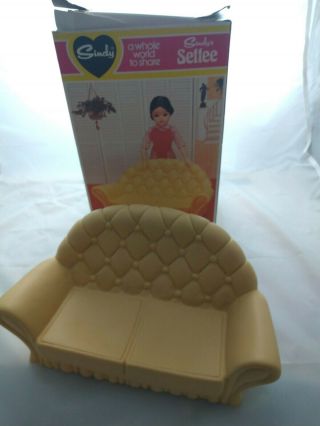 Sindy Sofa Settee Couch Boxed Vintage Pedigree 44518 Seat