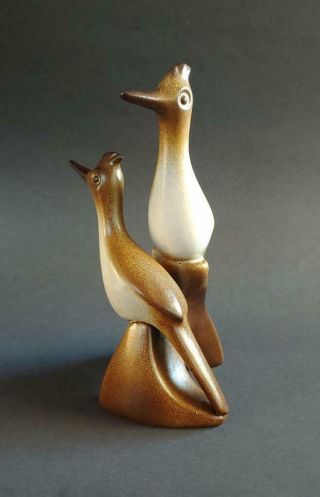 Vintage Lg.  Howard Pierce Calif.  Pottery Perched Roadrunners Hand Signed