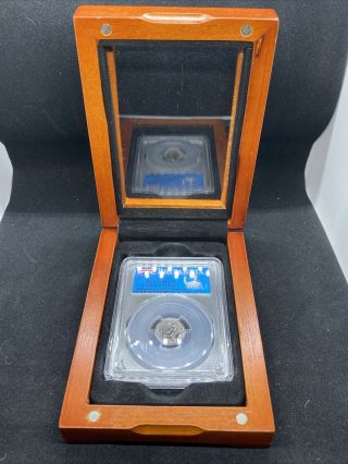 2018 1/10 Oz Platinum Britannia Coin Ms69 Pcgs First Day Of Issue W/ Case