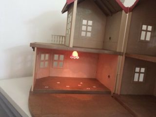 Sylvanian Families Large House With Interior Light 2