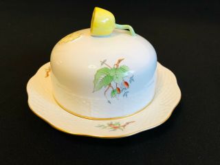 Herend Porcelain Handpainted Round Covered Butter Dish With Rosehip Pattern