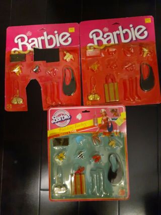Vintage Barbie Doll Fashion Accessories Purses Totes Shoes Heels On Cards 1982