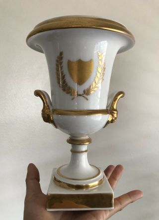 Antique 19th C Old Paris Porcelain Urn Vase Gilt Gold Handled Armorial Shield