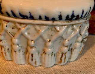 Antique English Staffordshire Porcelain Dog Figurine Box 2