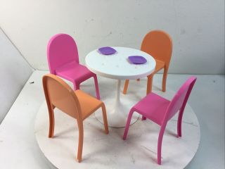 Barbie 360 Dream House Chairs Table & 2 Plates Replacement Parts Only Fhy73