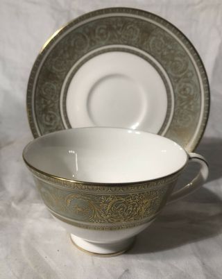 Set Of 6 Royal Doulton English Renaissance Fine Bone China H4972 Cups & Saucers