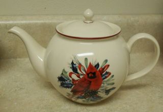 Lenox Winter Greetings 40oz Collectible Cardinal Teapot Nib