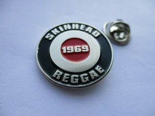 Skinhead Reggae 1969 Black Red Silver Ska Metal Badge Trojan Skin