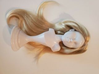 Monique Gold Doll Wig Blonde Size 6/7 With Stand