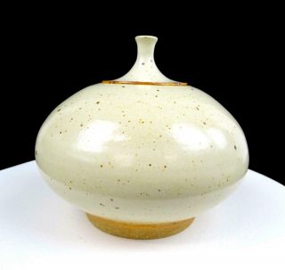 Studio Art Pottery Tan Speckled Stoneware 6 1/2 " Weed Pot Vase