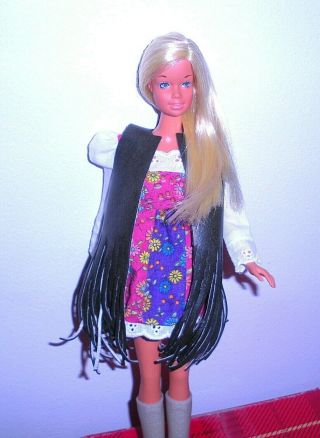 Vintage 1970s Tnt Barbie Era Shillman Maddie Mod Leather Fringe Hippie Vest