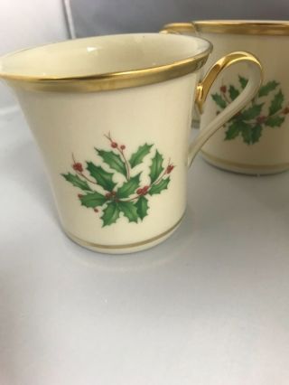 Set Of 8 Lenox Holiday Mugs Christmas Holly Berries Gold Rim