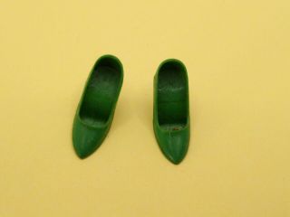 Vintage Barbie Modern Art 1625 Htf - Green Closed Toe Shoes Heel