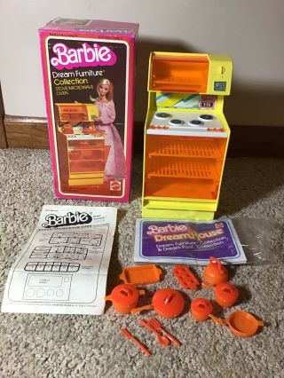 Vintage 1978 Barbie Dream House - Stove/microwave Oven W/ Racks And Accessories