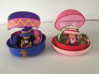 2003 Bandai Strawberry Shortcake Berry Patch & Ginger Snap Cookie Kitchen Gohat