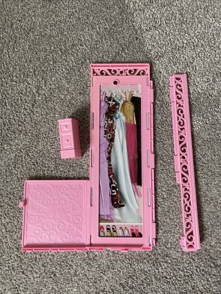 2013 Barbie Dream House Replacement Part Closet Drawers X7949 Pink Dresses
