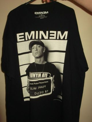 Eminem / Black Tshirt / X1 /