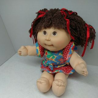 Vintage 1990 First Edition Cabbage Patch Doll Brown Curly Hair,  Brown Eyes 3