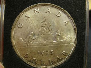 Canada 1935 - Silver Dollar - $1.  00 - (1044)