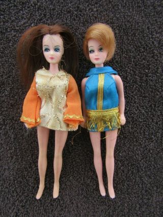 Vintage Dawn Doll Pair Topper Mod Dolls Some Clothes Short & Auburn Hair Lashes