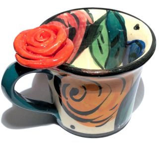 MARY ROSE YOUNG ENGLAND 1999 STUDIO ART POTTERY HAND PAINTED SCULPTURE ROSE CUP 3