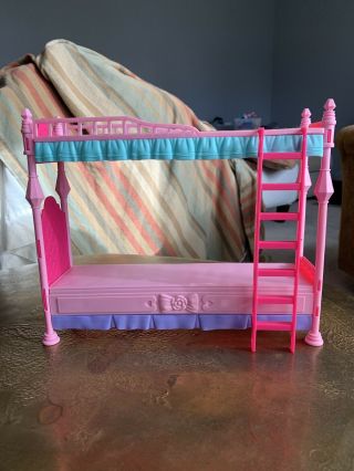 2010 Barbie Dollhouse Furniture Barbie Sisters Bedtime Bunk Beds