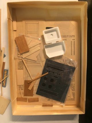 Realife Miniatures Easy - to - assemble Wood Furniture Kit - Kitchen - Kit 191 3