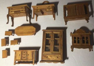 Miniature Wooden Dollhouse Furniture Set