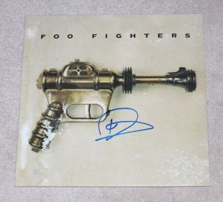 Singer Dave Grohl Signed Foo Fighters Debut Gun Vinyl Album W/coa Nirvana David