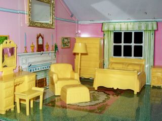 Marx Marxie Mansion Dollhouse Yellow Bedroom Furniture Complete