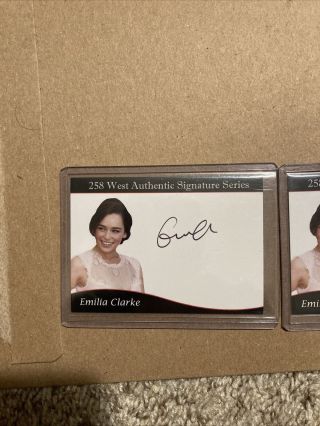 258 West Authentic Emilia Clarke Auto Autographs /258