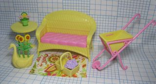 Barbie Doll Patio Garden Cart Wheelbarrow Flower Faux Wicker Table/sofa Furnitur