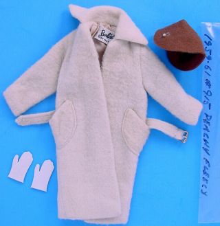 1959 - 61 Barbie Peachy Fleecy Coat Set 915