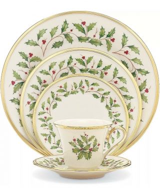 Lenox 5 Piece Place Setting In The Holiday Holly Pattern,  Cream W/24 Ct Gold Trim