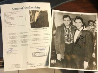 Johnny Cash Vintage Signed Photo With Elvis Presley (jsa Loa)