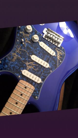 Van Halen Signed Guitar W Sammy Hagar Blue Cobalt Electric Guitar