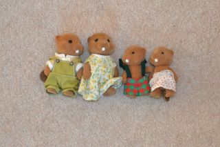 Sylvanian Families (vintage) - The Waters Beaver Family 1980s (set Of 4)