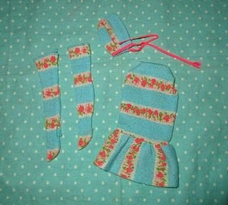 1968 Vintage Barbie Togetherness 1842 Mod Dress Hat Hose Knit Roses Tnt