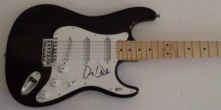 Dr.  Dre Signed Autographed Electric Guitar N.  W.  A.  The Chronic Bas Beckett
